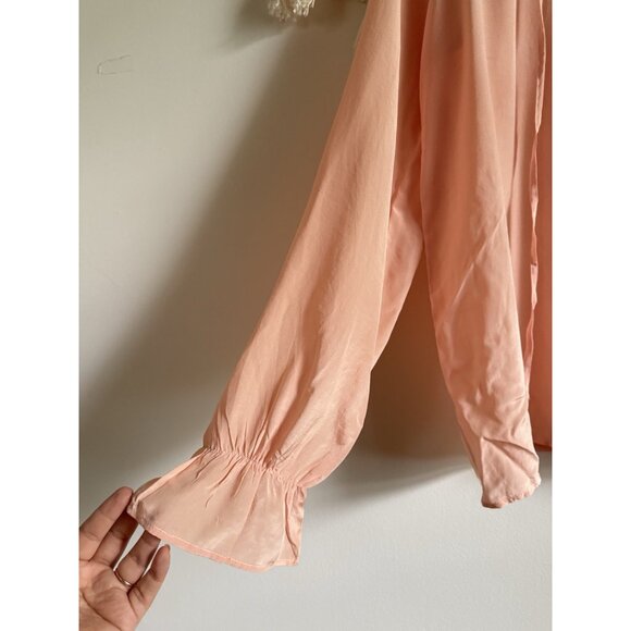 Walter Baker 100% Silk Ruffle V-neck Long Sleeve Blouson Top Modest Careerwear M - Picture 9 of 10